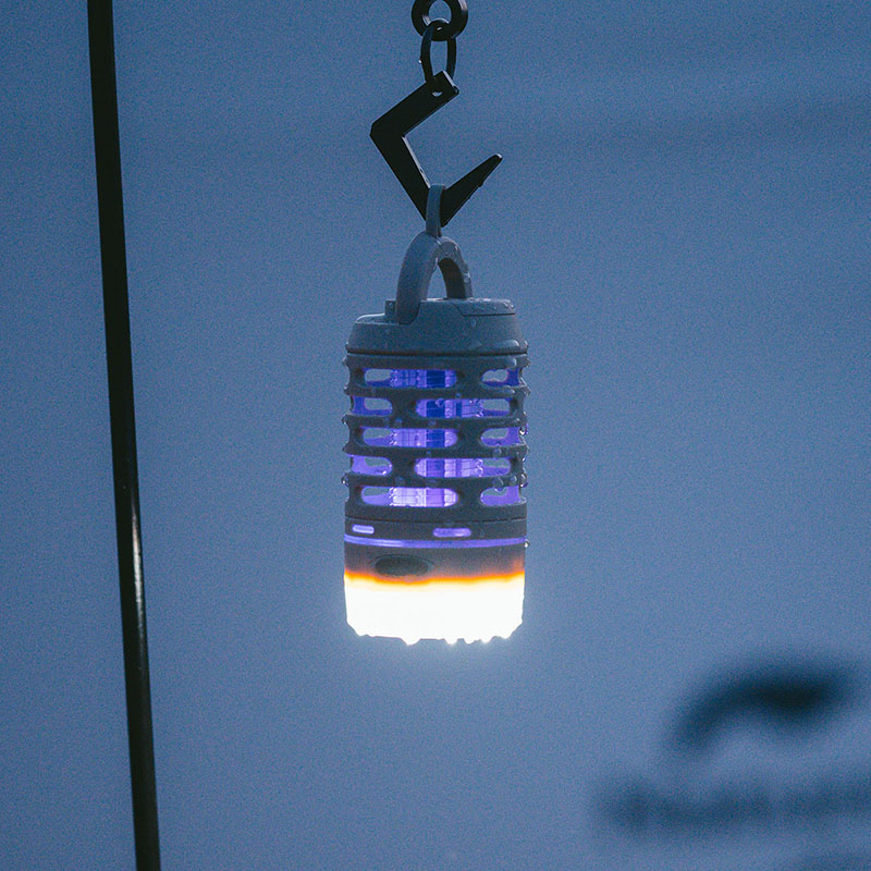 Naturehike kempingové svetlo Star Skimmer s ochranou proti komárom 214g - zelená